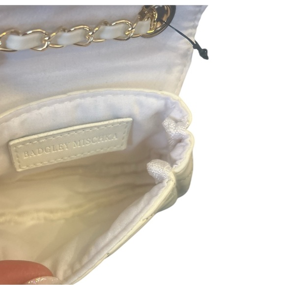 BADGLEY MISCHKA mini purse / key chain - Picture 4 of 9